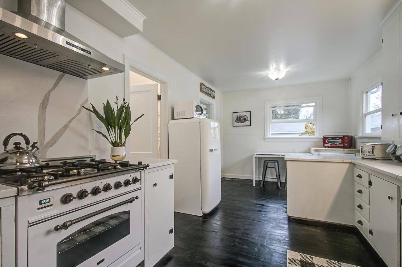 North Bend Downtown Cottage מראה חיצוני תמונה